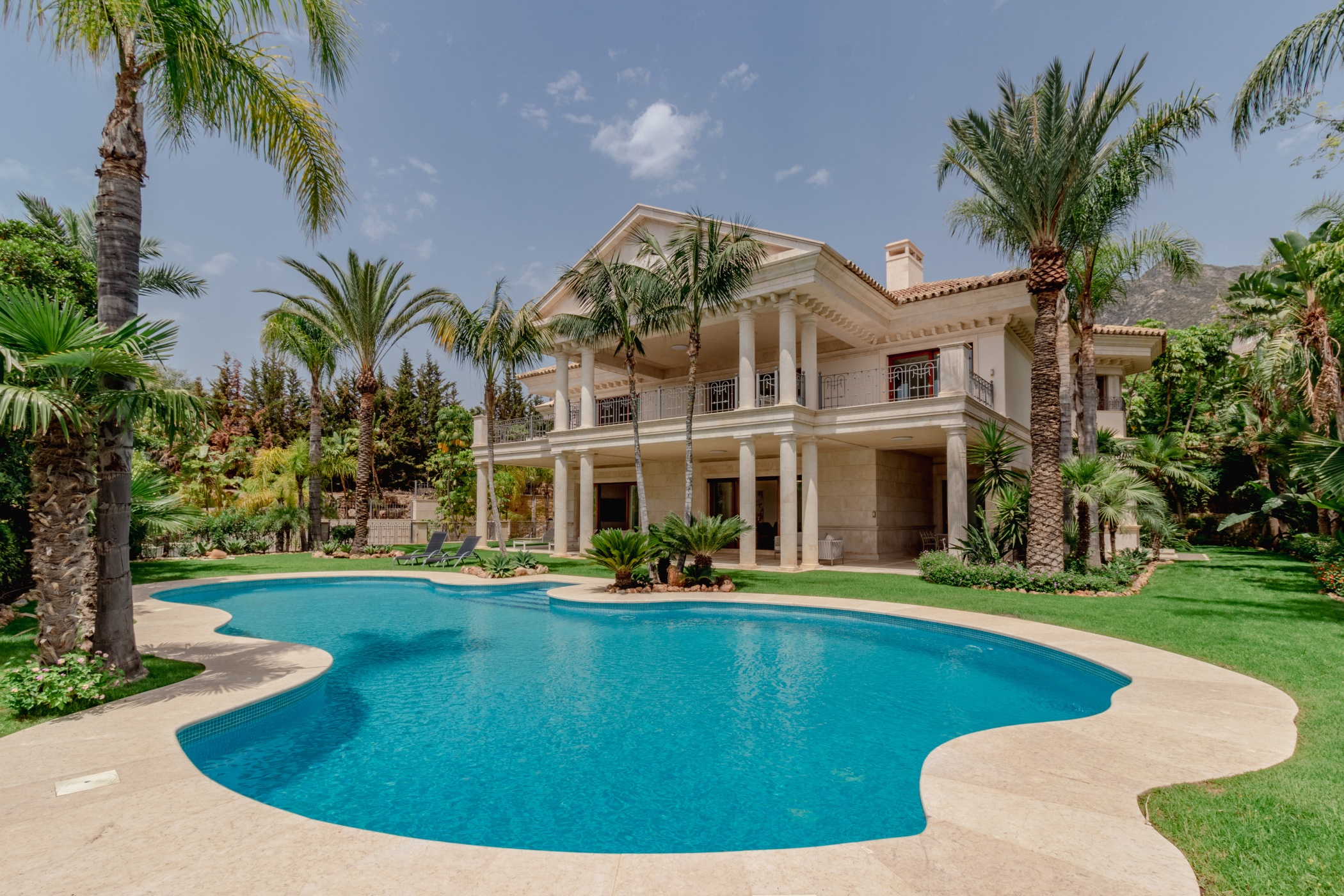 Fotografía inmobiliaria de lujo en Marbella — Ale Reyes